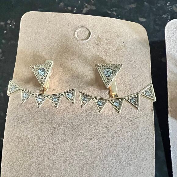 Six pairs of post jewel fancy elegant earrings incl. faux pearl and baublebar - Picture 5 of 11